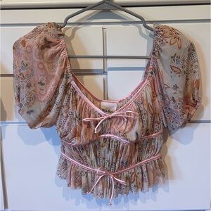 Floral bow detail top